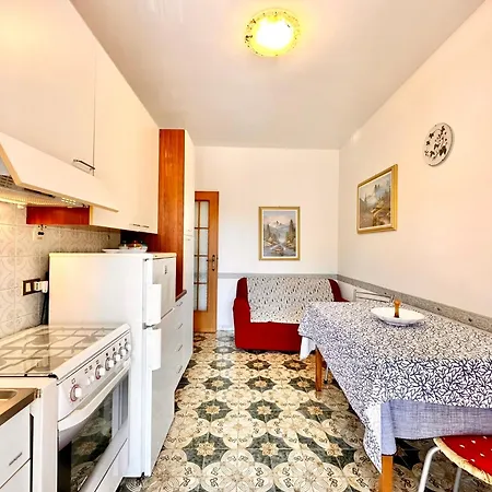 Hostdomus - Leo's House *